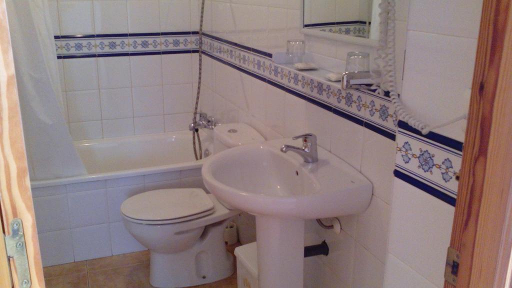 Casa Manuel Hotel Nerja Cameră foto